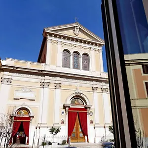 Appartamento Ych-delizioso Con Giardino Vicino Al Vaticano, Roma